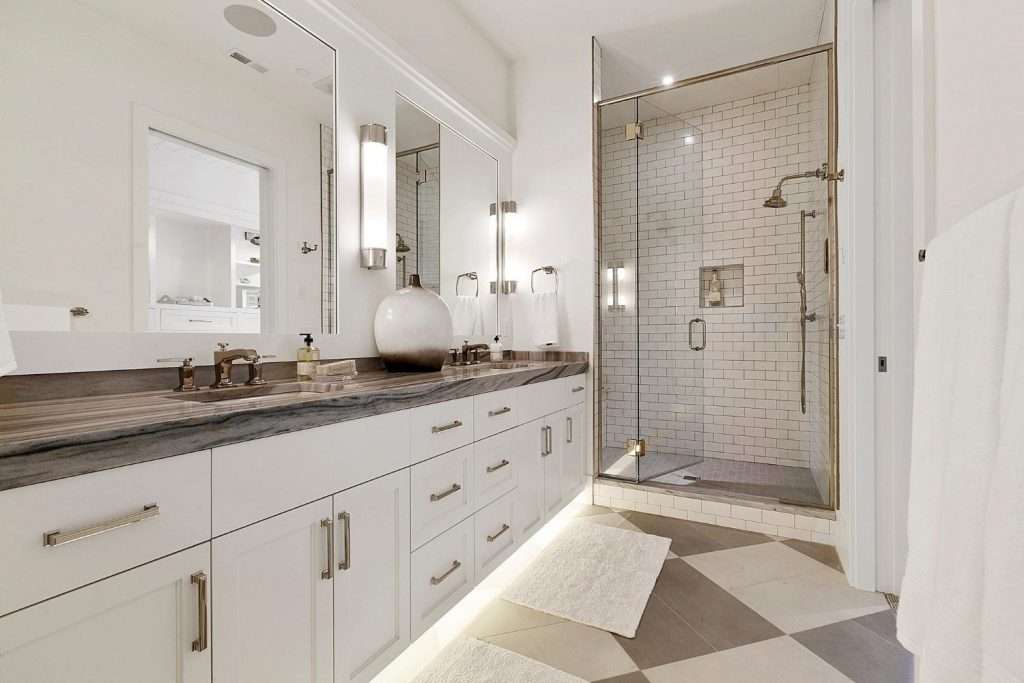 How to choose tiles for bathroom