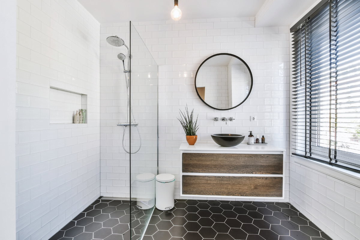 7 Tips on How to Save Money on Bathroom Remodels