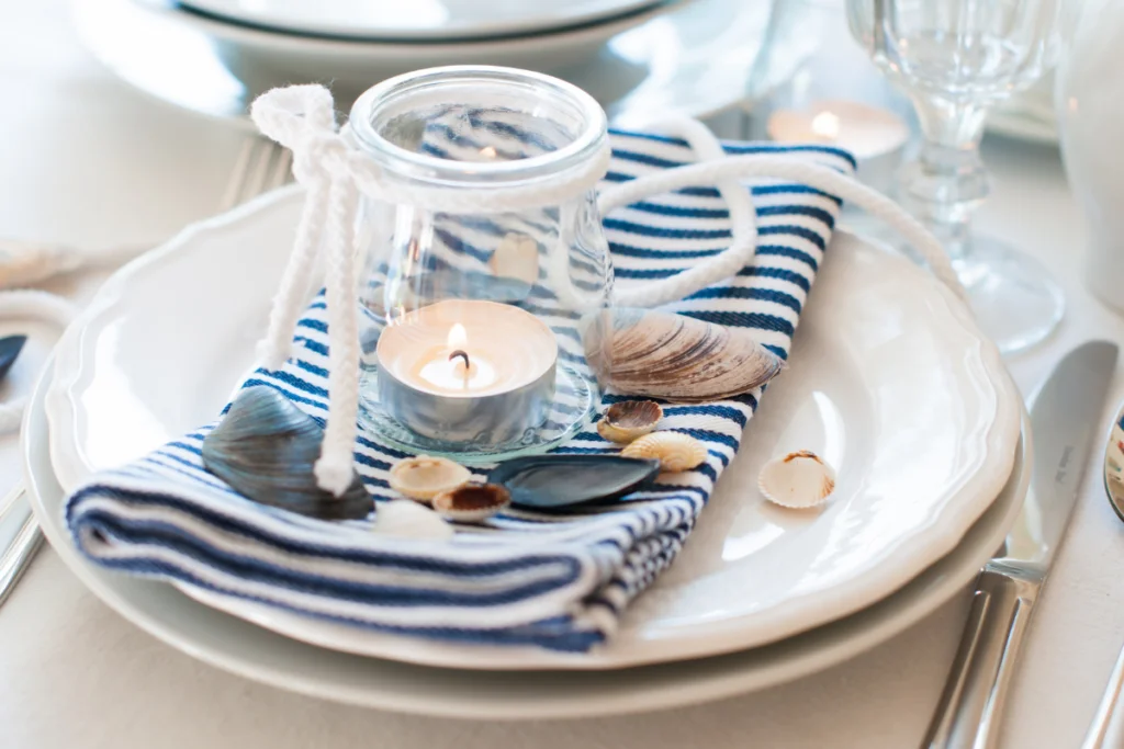 5 Coastal Style Kitchen Ideas That Will Transport You To The Beach 4 A coastal-style table napkin featuring blue and white stripes.